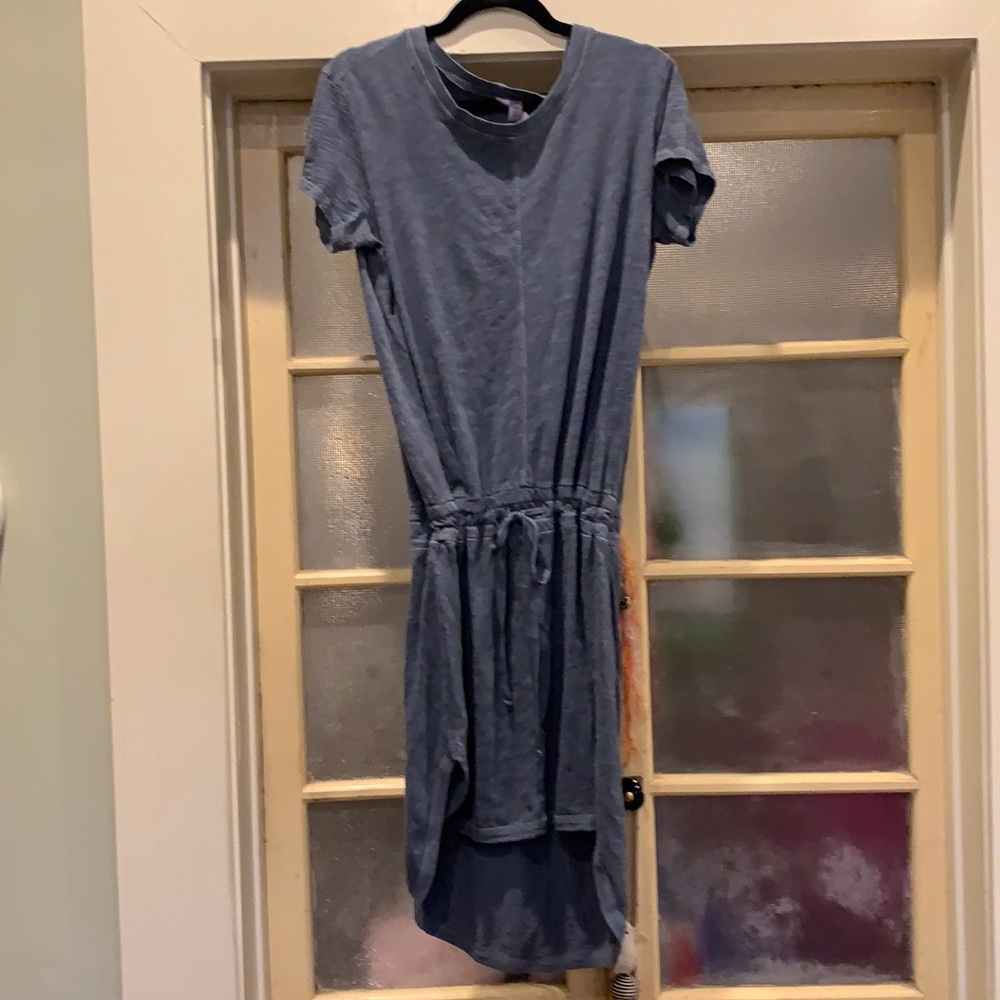 Wilt dress size large gray blue color, excellent condition